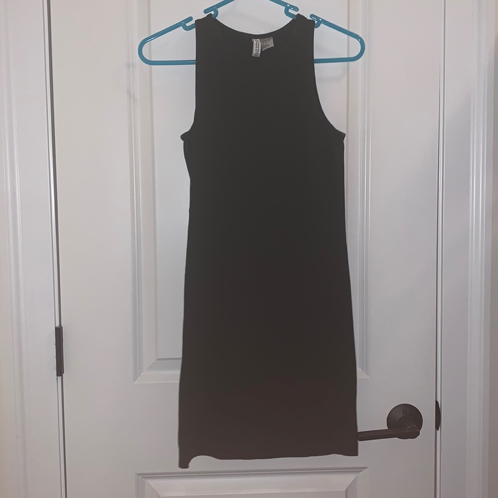 H&M SIZE SMALL ARMY GREEN DRESS